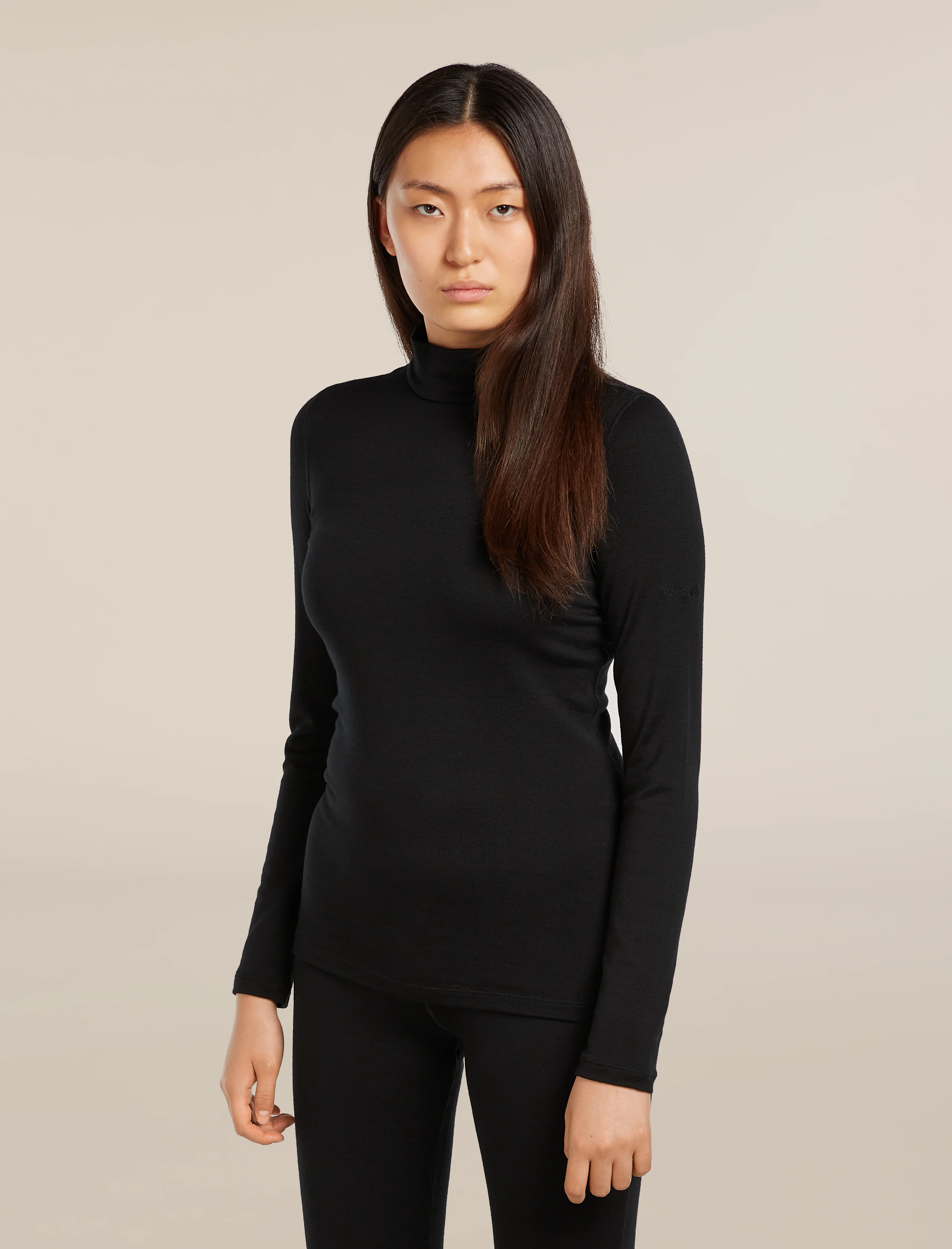 Camiseta térmica de manga larga con cuello vuelto de lana merina 260 Tech para mujer